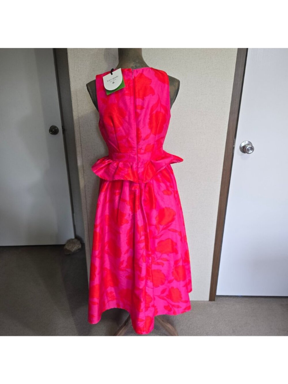 NEW Kate Spade New York Target Size 4 Midi Dress Pink Red Rose Floral Peplum - Picture 5 of 8